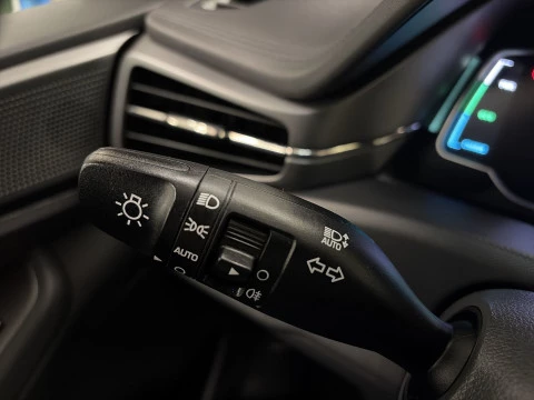 Hyundai IONIQ 1.6 GDI PHEV Klass DCT 104 kW (141 CV)