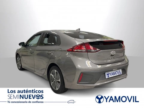 Hyundai IONIQ 1.6 GDI PHEV Klass DCT 104 kW (141 CV)