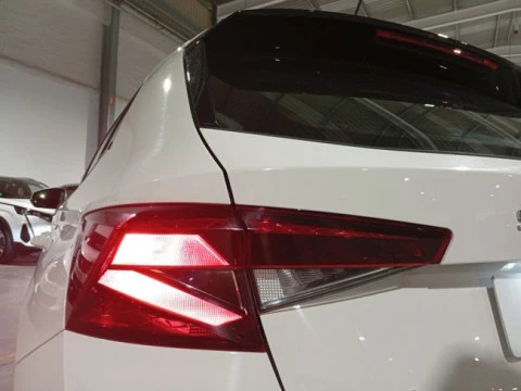 Skoda Fabia 1.0 MPI 59KW (80CV) Ambition