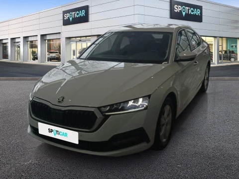 Skoda Octavia 1.5 TSI m-HEV 110kW (150CV) DSG Ambition
