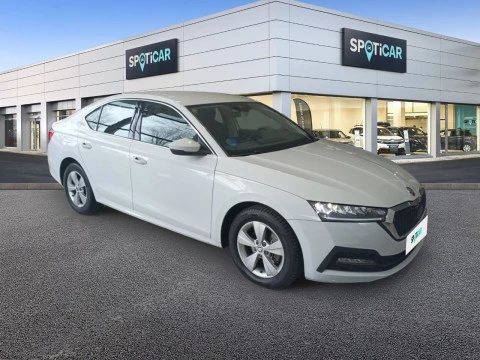 Skoda Octavia 1.5 TSI m-HEV 110kW (150CV) DSG Ambition