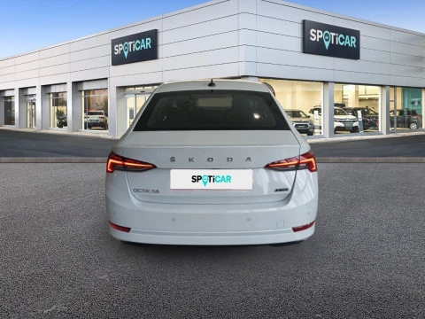 Skoda Octavia 1.5 TSI m-HEV 110kW (150CV) DSG Ambition