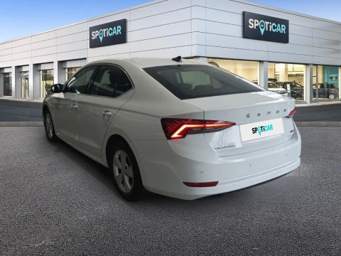 Skoda Octavia 1.5 TSI m-HEV 110kW (150CV) DSG Ambition
