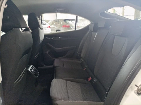 Skoda Octavia 1.5 TSI m-HEV 110kW (150CV) DSG Ambition