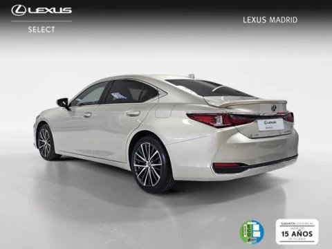 Lexus ES 2.5 300h Premium
