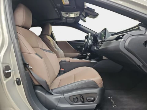 Lexus ES 2.5 300h Premium