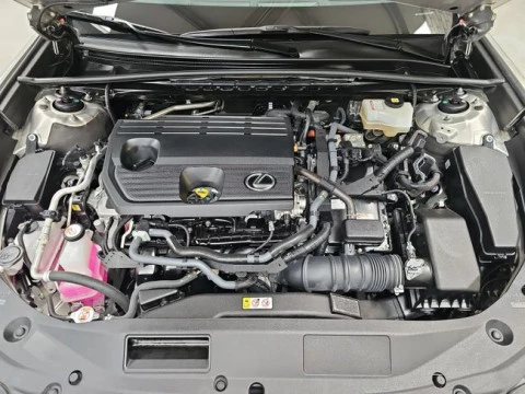 Lexus ES 2.5 300h Premium
