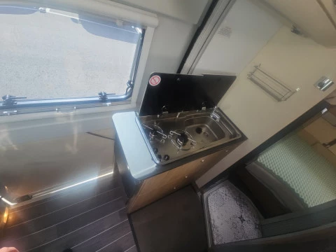 ADRIA TWIN 600 SPT 600 SPT FAMILY