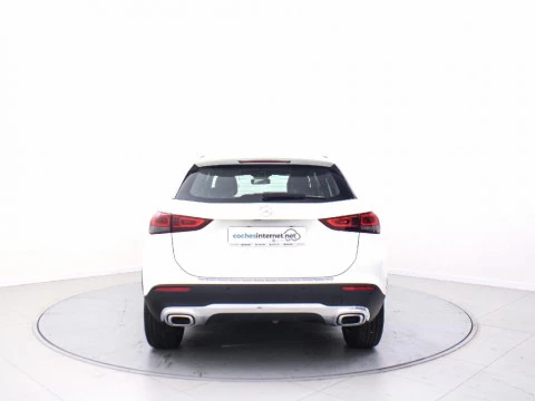 Mercedes-Benz GLA 1.3 GLA 180 DCT 136 5P