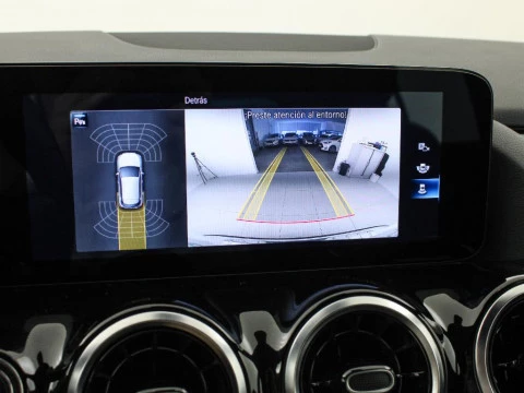 Mercedes-Benz GLA 1.3 GLA 180 DCT 136 5P