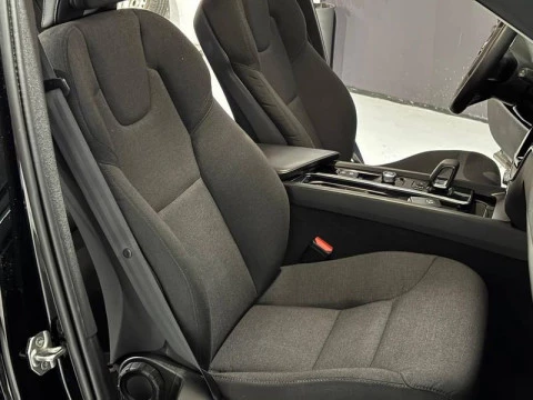 Volvo XC60 2.0 B4 D Momentum Pro Auto