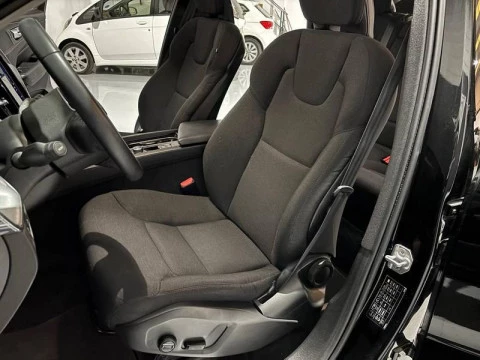Volvo XC60 2.0 B4 D Momentum Pro Auto
