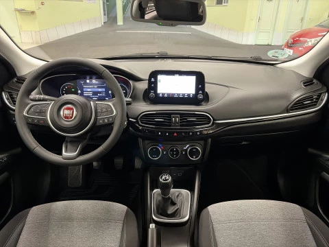 Fiat Tipo 1.0 Cross 73 kW (100 CV)