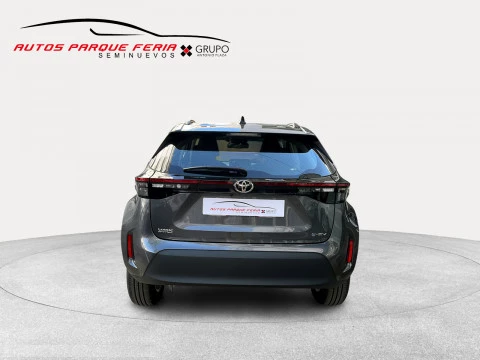 Toyota Yaris Cross 1.5 130H Business Plus