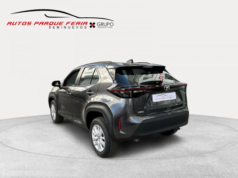 Toyota Yaris Cross 1.5 130H Business Plus