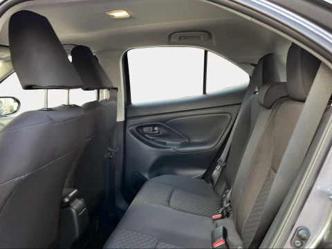 Toyota Yaris Cross 1.5 130H Business Plus