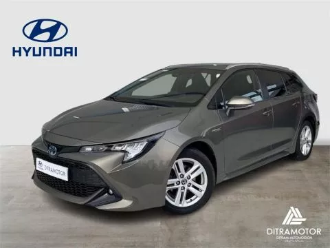 Toyota Corolla 1.8 125H FEEL! E-CVT TOURING SPORT Toyota Corolla 1.8 125H FEEL! E-CVT TOURING SPORT