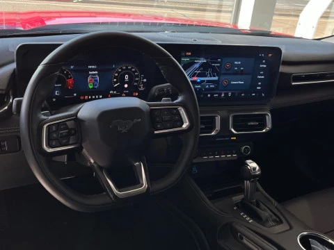 Ford Mustang 5.0 Ti-VCT V8 331kW Mustang GT (Fastb.)