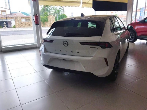 Opel Astra 1.6T PHEV 132KW GS AUTO 5P