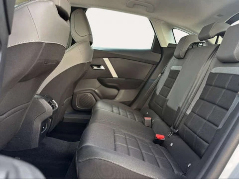 Citroën C4 Hybrid 145 Business Edition e-DCS6 107 kW (145 CV)