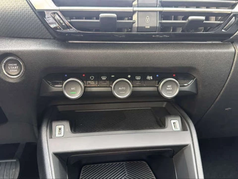 Citroën C4 Hybrid 145 Business Edition e-DCS6 107 kW (145 CV)