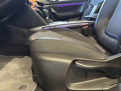 Renault Megane Sport Tourer Techno TCe 103 kW (140 CV) EDC GPF