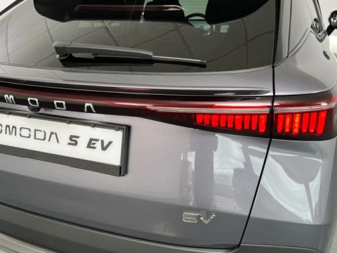 Omoda 5 EV EV Premium 155kW (211CV) Batería 61kWh