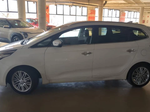 Kia Carens 1.6 GDi 99kW (135CV) Drive