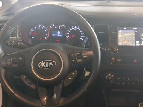 Kia Carens 1.6 GDi 99kW (135CV) Drive
