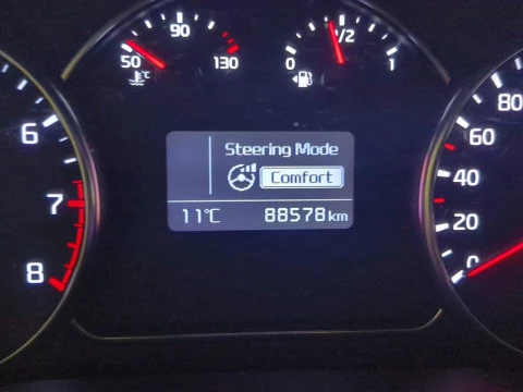 Kia Carens 1.6 GDi 99kW (135CV) Drive