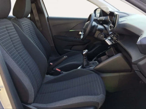 Peugeot 208 PureTech 100 Active 75 kW (100 CV)