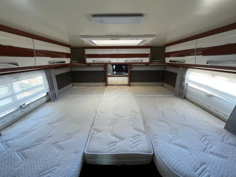 MOBILVETTA K-YACHT KYACHT 85 TEKNO LINE