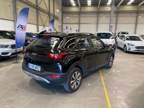 Kia Stonic 1.2 DPi 62kW (84CV) Concept