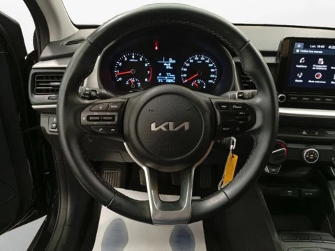 Kia Stonic 1.2 DPi 62kW (84CV) Concept