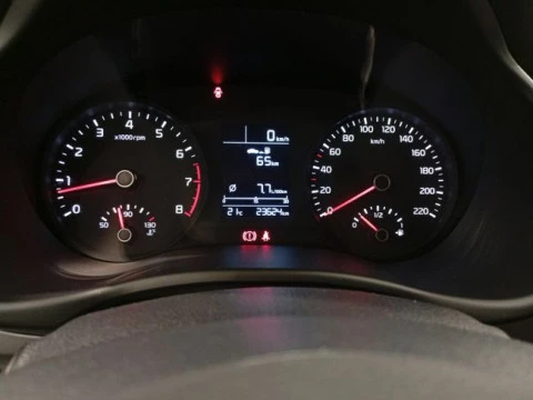 Kia Stonic 1.2 DPi 62kW (84CV) Concept