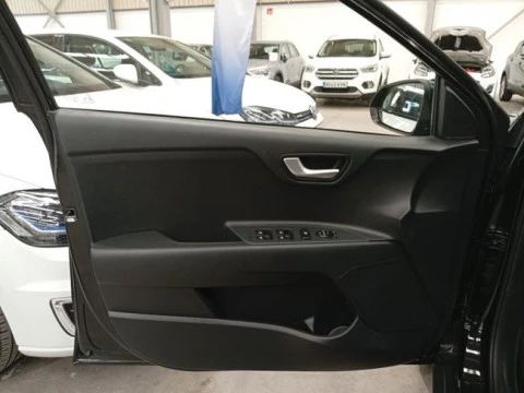 Kia Stonic 1.2 DPi 62kW (84CV) Concept