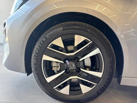 Peugeot 208 Allure Gasolina 100 S&S 6 Vel. MAN