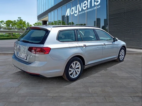 Volkswagen Passat Variant Business 1.6 TDI 88kW DSG