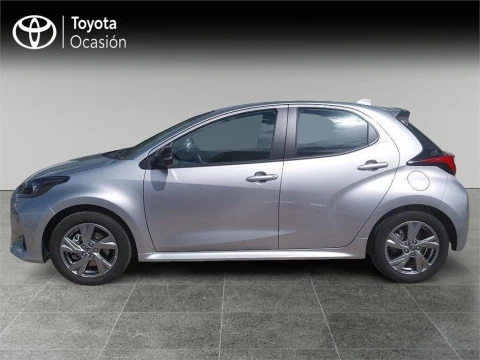 Toyota Yaris ACTIVE PLUS