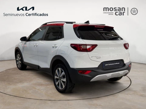 Kia Stonic 1.0 T-GDi 74kW (100CV) MHEV iMT Drive
