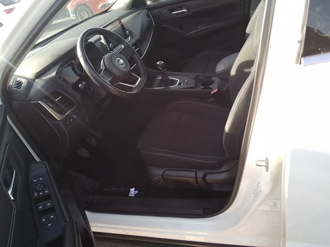 Nissan Qashqai DIG-T 103kW (140CV) mHEV 4x2 Acenta