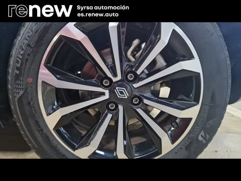 Renault Clio Techno full hybrid E-Tech 145 (103Kw)
