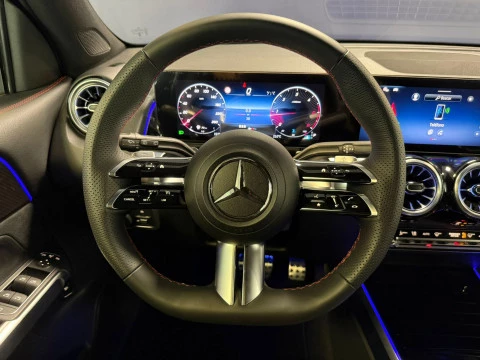 Mercedes-Benz GLB GLB 200 d