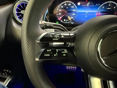 Mercedes-Benz GLB GLB 200 d