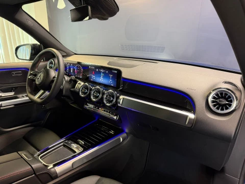 Mercedes-Benz GLB GLB 200 d