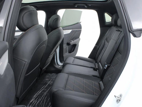 CHANGAN DEEPAL S05 EV BEV 69KWH MAX AUTO RWD 272 5P