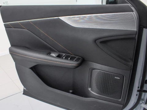 CHANGAN DEEPAL S05 EV BEV 69KWH MAX AUTO RWD 272 5P