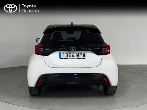 Toyota Yaris 1.5 130H Premiere Edition