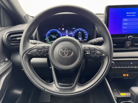 Toyota Yaris 1.5 130H Premiere Edition