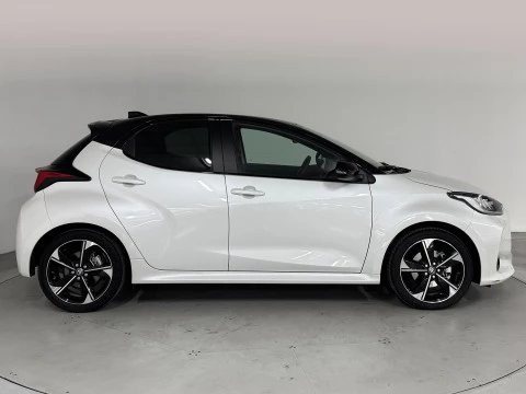 Toyota Yaris 1.5 130H Premiere Edition